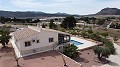 Belle villa prête à emménager avec maison d'hôtes et piscine in Spanish Fincas