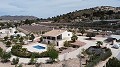 Belle villa prête à emménager avec maison d'hôtes et piscine in Spanish Fincas