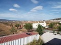 Villa moderne de 3 chambres à pied de la ville avec maisons d'hôtes in Spanish Fincas