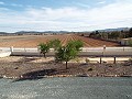 Villa moderna de 3 dormitorios a pie de la ciudad con casas de huéspedes in Spanish Fincas