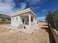 Schöne 3-Bett-2-Bad-Villa mit Blick auf die Berge in Spanish Fincas