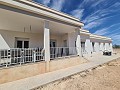 Belle villa de 3 chambres et 2 salles de bain avec vue sur la montagne in Spanish Fincas