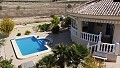 Villa mit 5 Schlafzimmern und 2 Bädern und Pool in Spanish Fincas