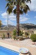 Villa met 5 slaapkamers en 2 badkamers met zwembad in Spanish Fincas