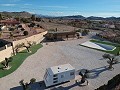 Magnifique maison troglodyte entièrement rénovée avec piscine dans la vallée de Hondon in Spanish Fincas