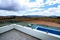 Villa de nueva construcción con piscina y parcela in Spanish Fincas