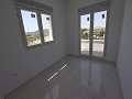 Villas de Obra Nueva en Pinoso con piscina y parcela in Spanish Fincas