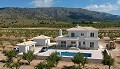 Villas neuves de rêve dans la belle campagne d'Alicante in Spanish Fincas