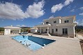 Villas de ensueño de nueva construcción en la hermosa campiña de Alicante in Spanish Fincas