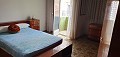 Herenhuis met apart appartement in Ayora in Spanish Fincas