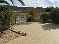 Inmaculada villa de 4/5 dormitorios con piscina privada en La Romana in Spanish Fincas