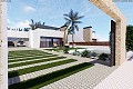 Neue Design-Villa mit 3 Schlafzimmern, Doppelgarage und großem Grundstück in Spanish Fincas