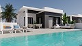 Villa moderna de 5 dormitorios y 4 baños con sótano, piscina y garaje in Spanish Fincas