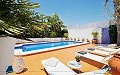 Stilvolle 5-Bett-Villa mit privatem Pool, 5 Minuten vom Strand entfernt in Spanish Fincas