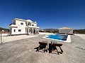 Villa neuve de luxe avec piscine et terrain in Spanish Fincas