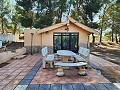 Villa de 4 chambres avec façade modernisée et piscine in Spanish Fincas