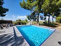 Villa de 4 chambres avec façade modernisée et piscine in Spanish Fincas