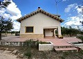 4 Bed Villa with Pool only 500 metres walk to the town of Sax  in Spanish Fincas