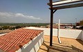 Schöne große freistehende Villa in El Carmoli mit Meerblick. in Spanish Fincas