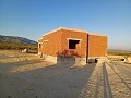 Nieuwe villa met 3 slaapkamers voor voltooiing in Paradon nabij (Pinoso) in Spanish Fincas