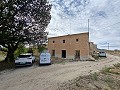 Groot historisch huis en bodega in Pinoso in Spanish Fincas