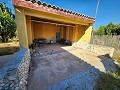 Schöne Villa mit 4 Schlafzimmern und 3 Bädern und Garage in Spanish Fincas