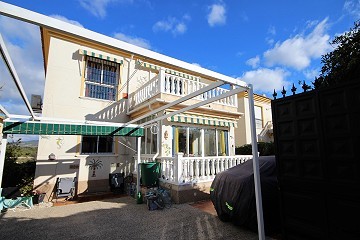 Villa met 4 slaapkamers en 3 badkamers