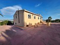 Belle villa de 3 chambres et 2 salles de bain avec sous-construction massive in Spanish Fincas