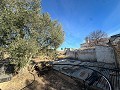 Maison de campagne de 2 chambres avec un très grand terrain in Spanish Fincas