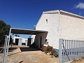 Maison de campagne de 2 chambres avec un très grand terrain in Spanish Fincas