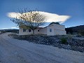 Landhaus mit herrlicher Aussicht. in Spanish Fincas