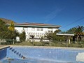 Villa de 9 chambres, 8 salles de bains avec piscine et court de tennis in Spanish Fincas