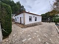 Villa met 3 slaapkamers en grond in Petrer in Spanish Fincas