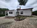 Villa met 3 slaapkamers en grond in Petrer in Spanish Fincas