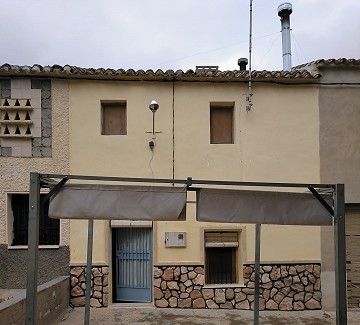 3-Schlafzimmer-Landhaus mit Garage