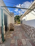 Renovatieproject met 4 bedden en zwembad in La Romana in Spanish Fincas