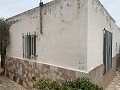 Projet de rénovation avec 4 chambres et piscine à La Romana in Spanish Fincas