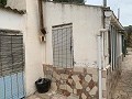 Projet de rénovation avec 4 chambres et piscine à La Romana in Spanish Fincas