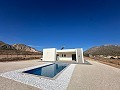 Impresionante villa de nueva construcción en El Cantón in Spanish Fincas