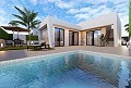 Luxe villa met 3 slaapkamers en zwembad nabij golf, luchthaven en internationale school in Spanish Fincas