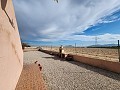 Schöne 1/2-Schlafzimmer-Villa mit Hütte in Spanish Fincas