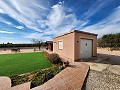 Schöne 1/2-Schlafzimmer-Villa mit Hütte in Spanish Fincas