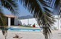 Beeindruckendes Stadthaus in einem kleinen Dorf mit großer Bodega und Pool in Spanish Fincas