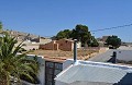 Beeindruckendes Stadthaus in einem kleinen Dorf mit großer Bodega und Pool in Spanish Fincas