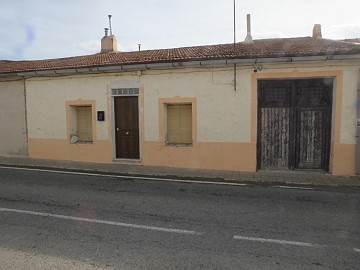 Casa de pueblo de 3 habitaciones y 1 baño