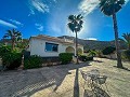 Superbe villa moderne à L'Alcoraia 18 minutes de la plage in Spanish Fincas