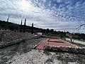 Increíble villa con piscina en Pinoso in Spanish Fincas