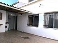 Casa Adosada de 4 Dormitorios y 2 Baños en Hondón de los Frailes in Spanish Fincas