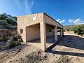 Te voltooien 1-kamervilla op 23.000m2 grond in Spanish Fincas