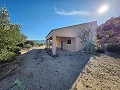 1 room villa for completing on 23,000m2 of land in Spanish Fincas